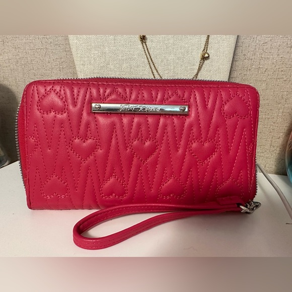 Betsey Johnson Handbags - EUC hot Barbie pink Betsey Johnson heart quilted zip wallet clutch